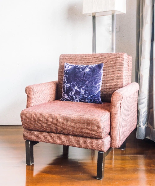 Retapizado de sillón reclinable en cuero marrón